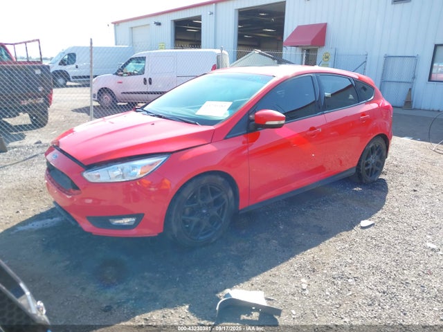 Ford 2016 2016 1FADP3K29GL307565 Image 2