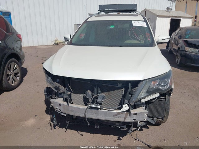 5N1DR2MN3HC641819 Nissan Pathfinder Platinum