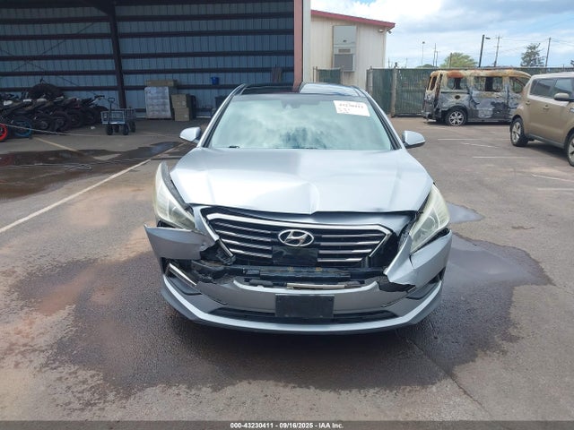 2015 Hyundai Sonata Limited მანქანა იყიდება აუქციონზე, vin: 5NPE34AF6FH065549, აუქციონის ნომერი: 43230411