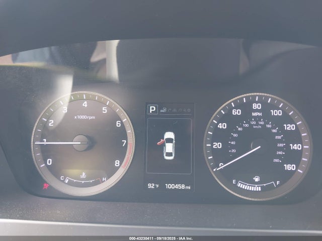 2015 Hyundai Sonata Limited მანქანა იყიდება აუქციონზე, vin: 5NPE34AF6FH065549, აუქციონის ნომერი: 43230411