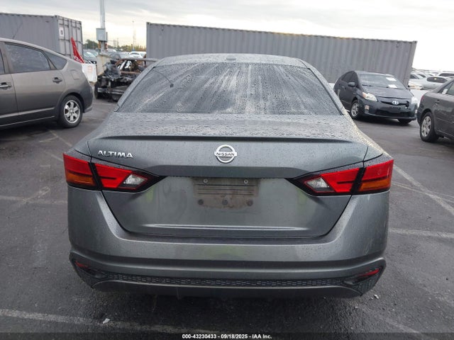 1N4BL4BV6LC215603 Nissan 2020