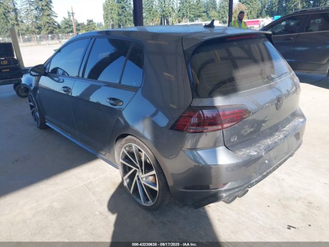 2018 VOLKSWAGEN GOLF R WVWVF7AU0JW199497 Photo 2