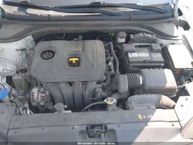 2019 HYUNDAI ELANTRA 5NPD74LF5KH492521 Photo 9