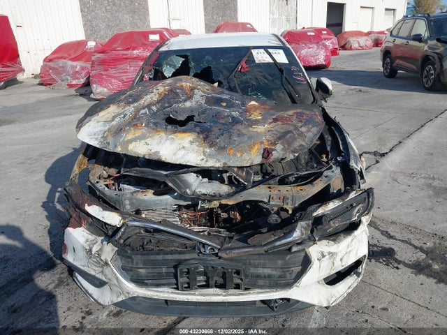 19XZE4F55NE002540 Honda leb6