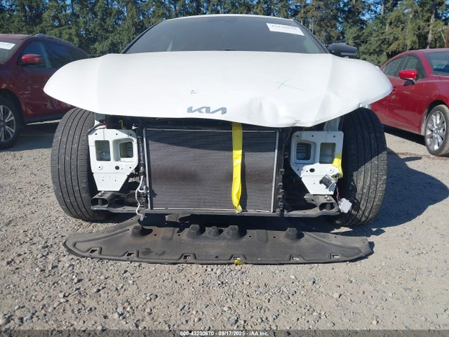 KNDC34LB8N5048512 KIA 2022