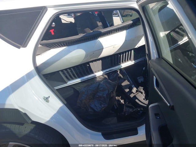 KNDC34LB8N5048512 KIA 2022