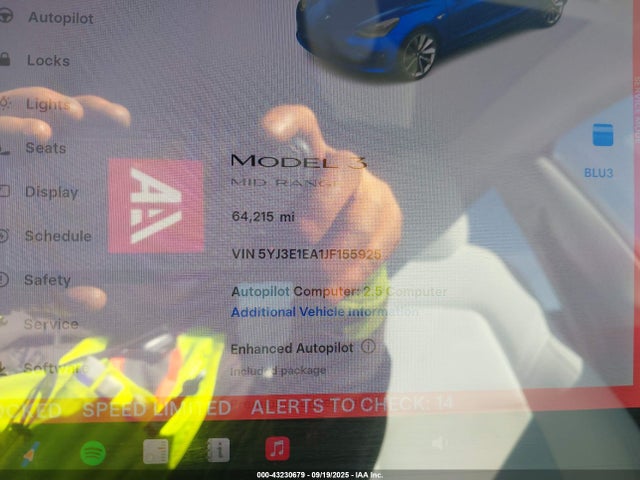 2018 TESLA MODEL 3 5YJ3E1EA1JF155925 Photo 6