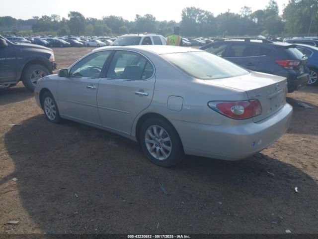 2004 LEXUS ES 330 JTHBA30G245047378 Photo 2