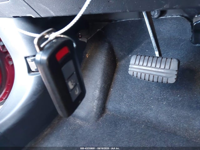 Mitsubishi mivec 2018 JA4AD3A32JZ054359 Image 11