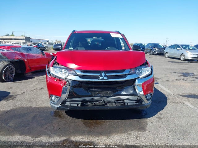 Mitsubishi mivec 2018 JA4AD3A32JZ054359 Image 12
