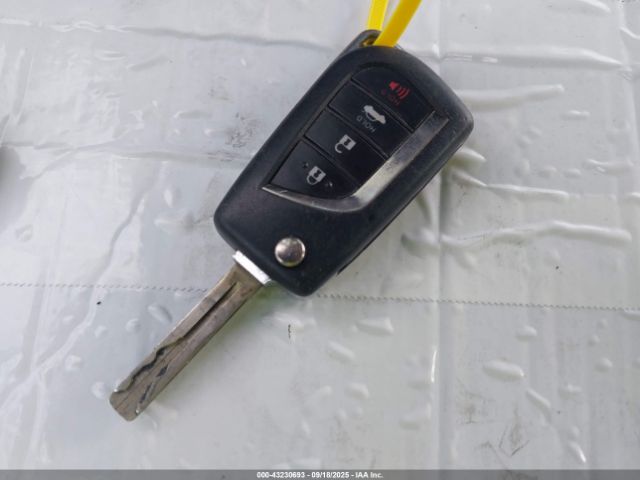 2019 TOYOTA CAMRY 4T1B11HK3KU784697 Photo 10