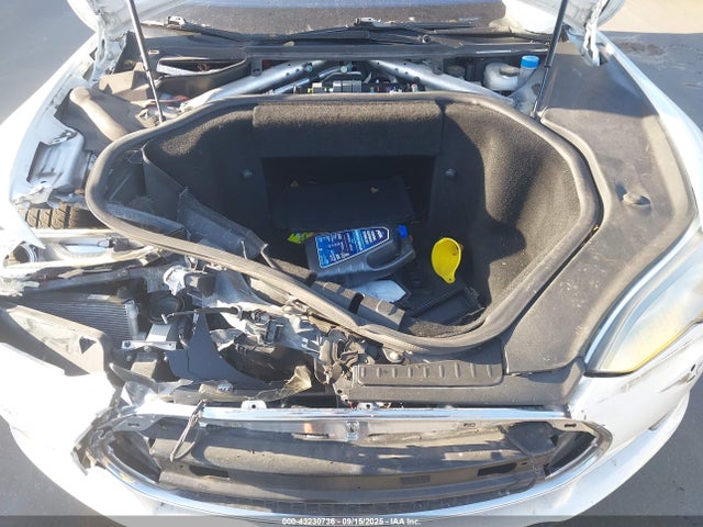 2016 TESLA MODEL S 5YJSA1E15GF130672 Photo 9
