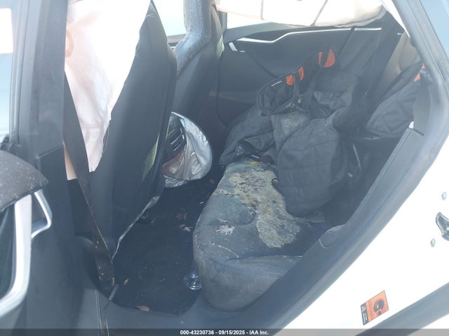 2016 TESLA MODEL S 5YJSA1E15GF130672 Photo 7