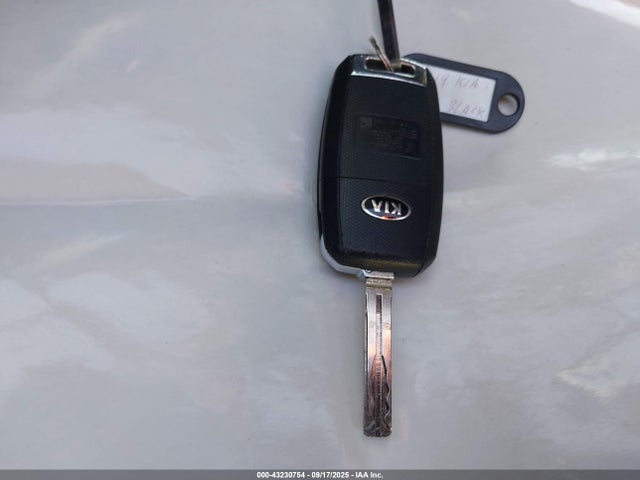 KIA g gdi 2019 KNDJN2A20K7665489 Image 11