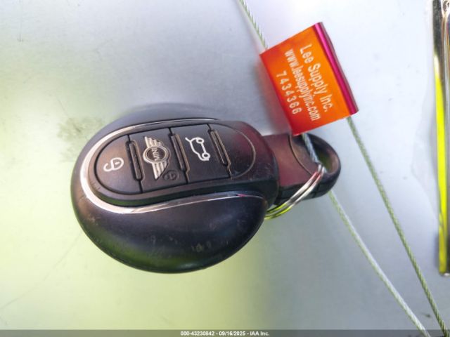 2017 MINI CLUBMAN WMWLU1C56H2C41527 Photo 10