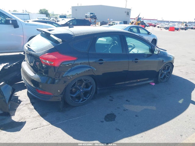 Ford 2016 2016 1FADP3L9XGL261711 Image 4