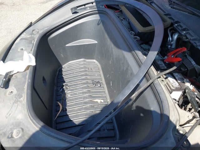2020 TESLA MODEL Y 5YJYGDEE5LF046469 Photo 9
