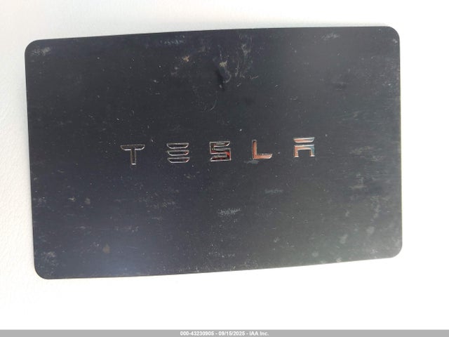 2020 TESLA MODEL Y 5YJYGDEE5LF046469 Photo 10