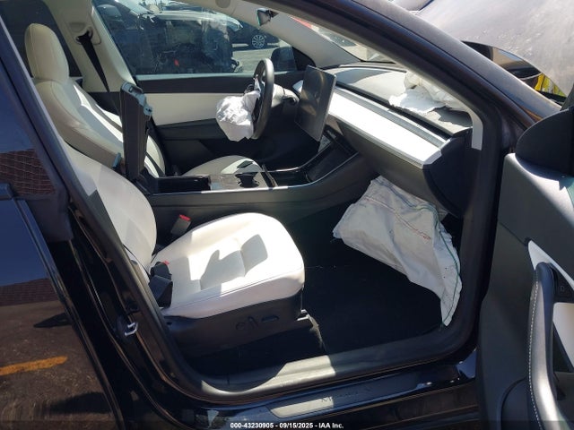 2020 TESLA MODEL Y 5YJYGDEE5LF046469 Photo 4