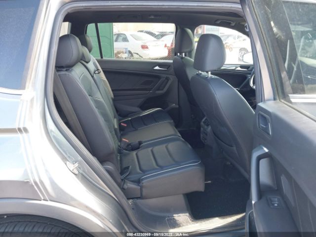 2020 VOLKSWAGEN TIGUAN 3VV4B7AX4LM127885 Photo 7