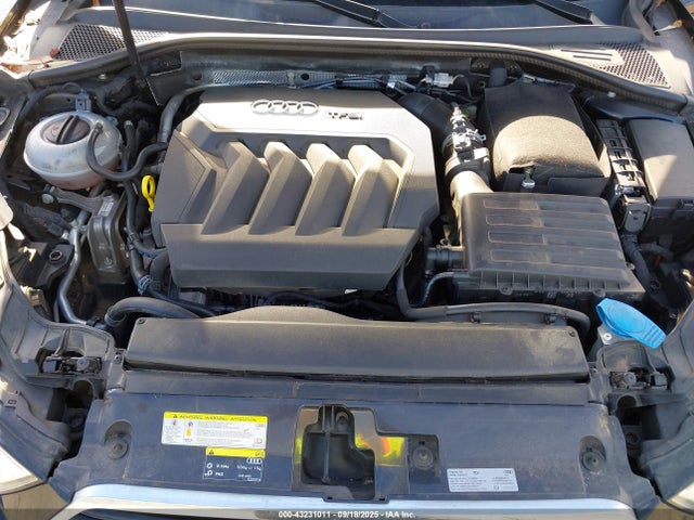 2017 AUDI A3 WAUAUGFF1H1044105 Photo 9