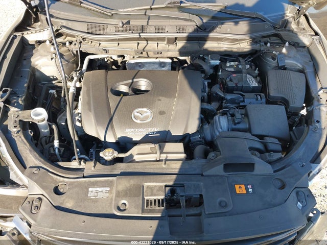 JM3KE4CY9G0631933 Mazda py