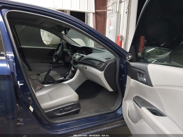1HGCR3F8XFA028622 Honda j35y1