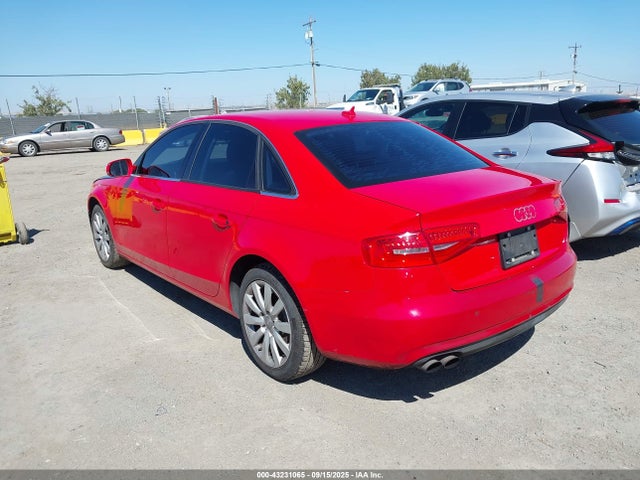 2013 AUDI A4 WAUAFAFL2DA120471 Photo 2