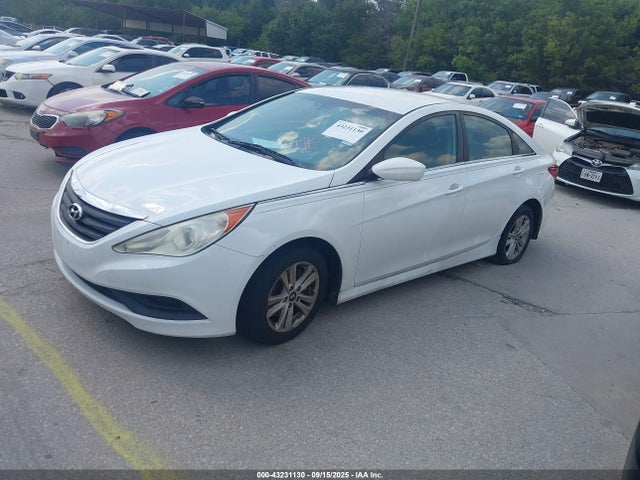 5NPEB4AC3EH871369 Hyundai gamma
