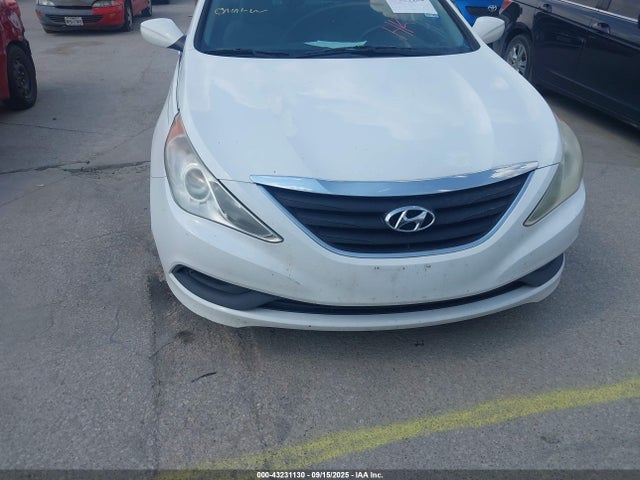 5NPEB4AC3EH871369 Hyundai gamma