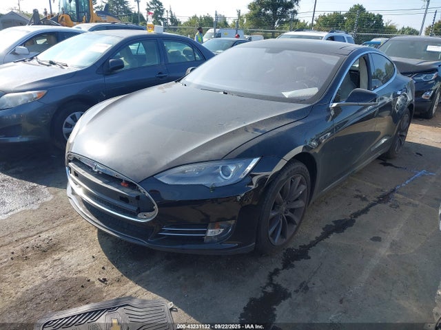 2013 TESLA MODEL S 5YJSA1DP5DFP05578 Photo 1