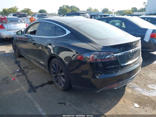 2013 TESLA MODEL S 5YJSA1DP5DFP05578 Photo 2