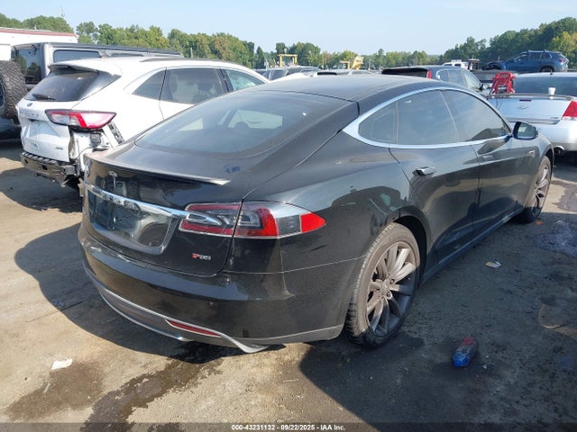 2013 TESLA MODEL S 5YJSA1DP5DFP05578 Photo 3