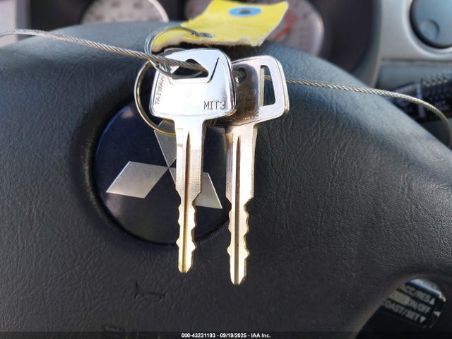 2004 MITSUBISHI OUTLANDER JA4LZ41F04U005205 Photo 10