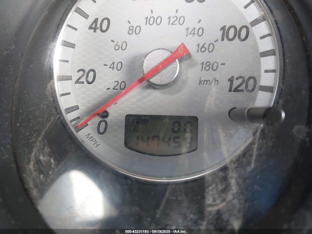 2004 MITSUBISHI OUTLANDER JA4LZ41F04U005205 Photo 6