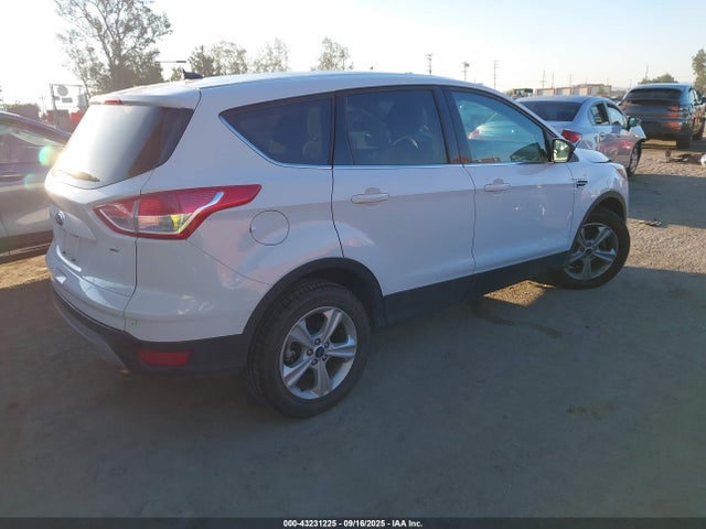 1FMCU0G78GUB99334 Ford 2016