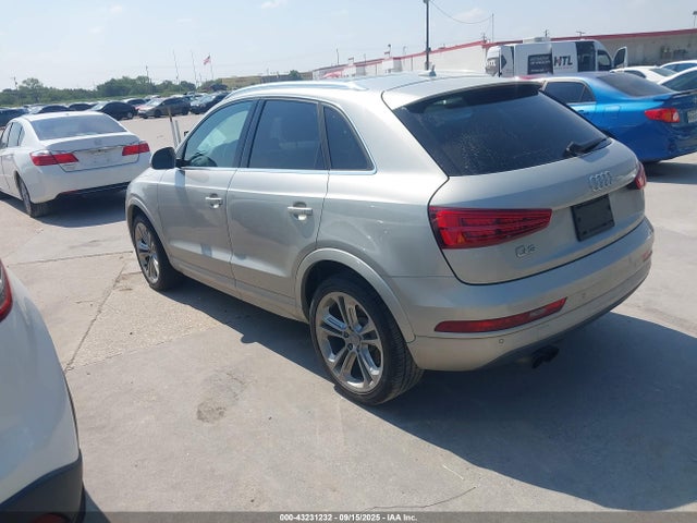 2016 AUDI Q3 WA1BFCFSXGR022489 Photo 2