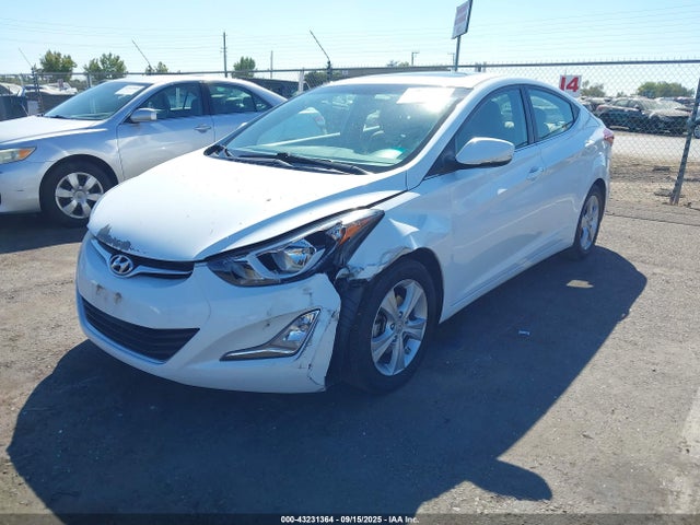 Hyundai dohc mpi nu 2016 5NPDH4AE1GH735515 Image 2