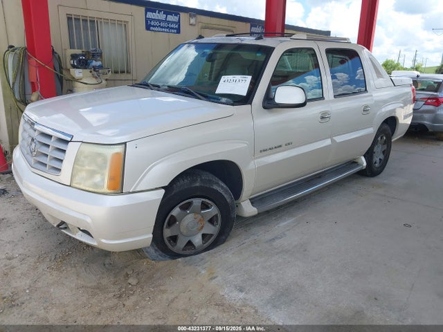 2003 CADILLAC ESCALADE EXT 3GYEK63N33G153623 Photo 1