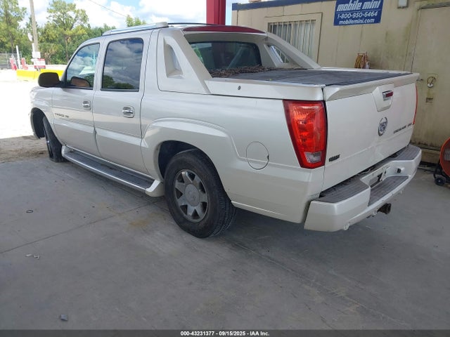 2003 CADILLAC ESCALADE EXT 3GYEK63N33G153623 Photo 2