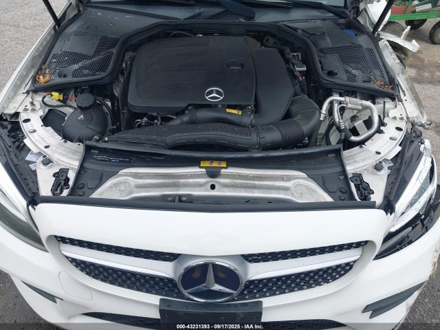 43231393 :رقم المزاد ، WDDWJ8EB0KF856033 vin ، 2019 Mercedes-benz C 300 4matic مزاد بيع