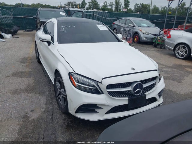 43231393 :رقم المزاد ، WDDWJ8EB0KF856033 vin ، 2019 Mercedes-benz C 300 4matic مزاد بيع