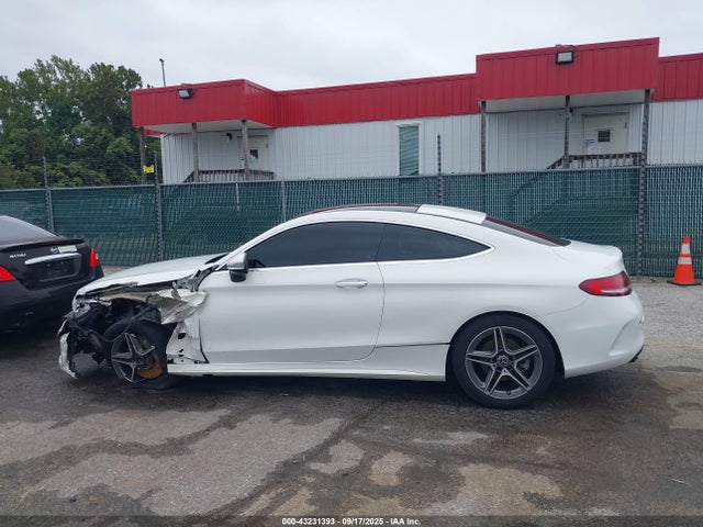 43231393 :رقم المزاد ، WDDWJ8EB0KF856033 vin ، 2019 Mercedes-benz C 300 4matic مزاد بيع
