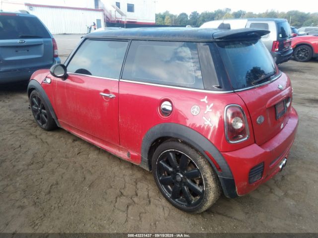 2009 MINI COOPER S WMWMF73569TT98159 Photo 2