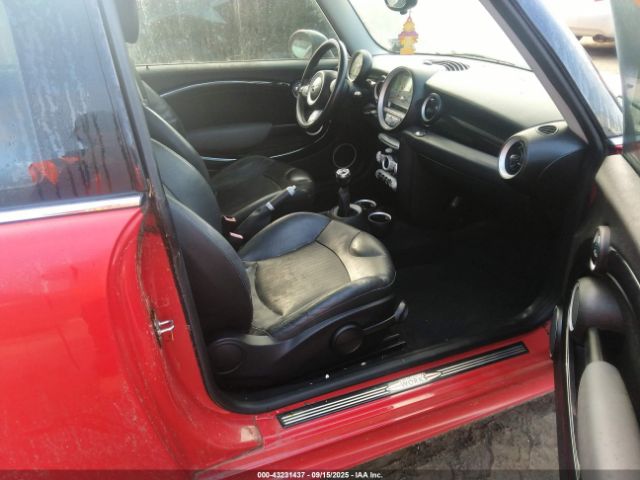 2009 MINI COOPER S WMWMF73569TT98159 Photo 4