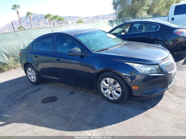Chevrolet luw 2014 1G1PA5SH5E7226912 Image 13