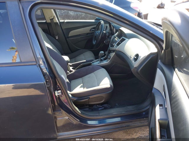 Chevrolet luw 2014 1G1PA5SH5E7226912 Image 5