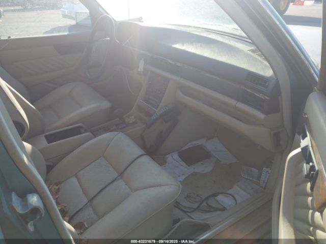 1989 MERCEDES-BENZ 560 WDBCA39E6KA462035 Photo 4