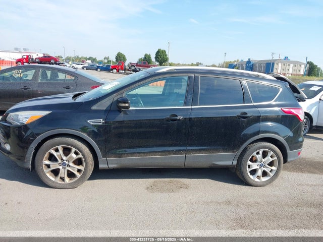 1FMCU0JX8GUC24015 Ford Escape