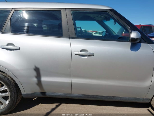 KIA g 2018 KNDJP3A55J7530162 Image 13